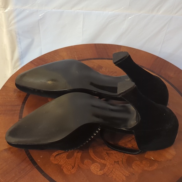 'Wild Pair' (model-wild rose) Black Velvet, jeweled top shoes. Size 9 - Picture 3 of 8